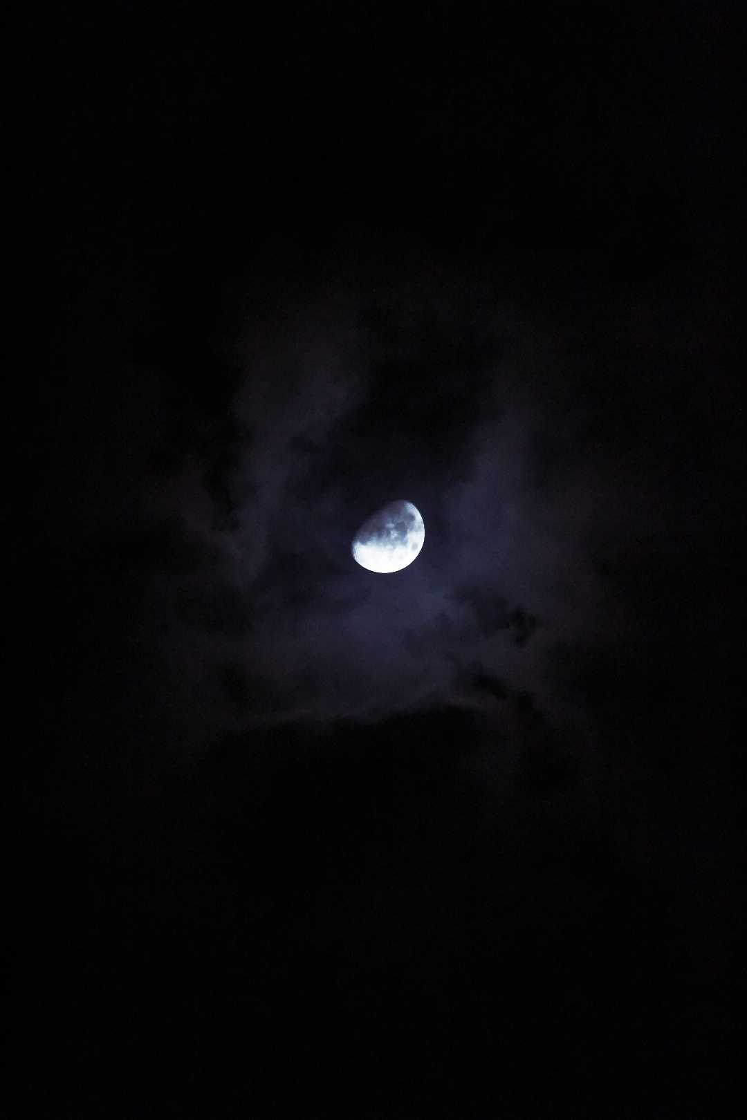 The moon♥️