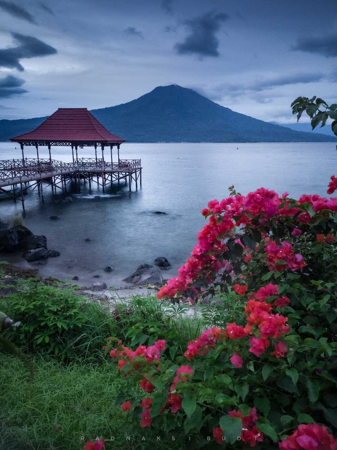 Dermaga Pusri