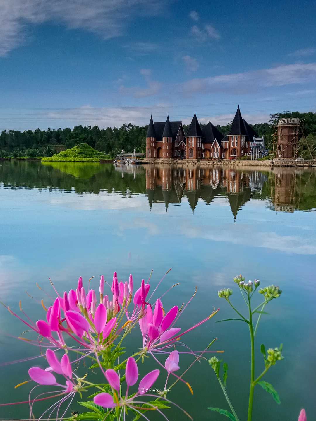 castile on the edge of the lake