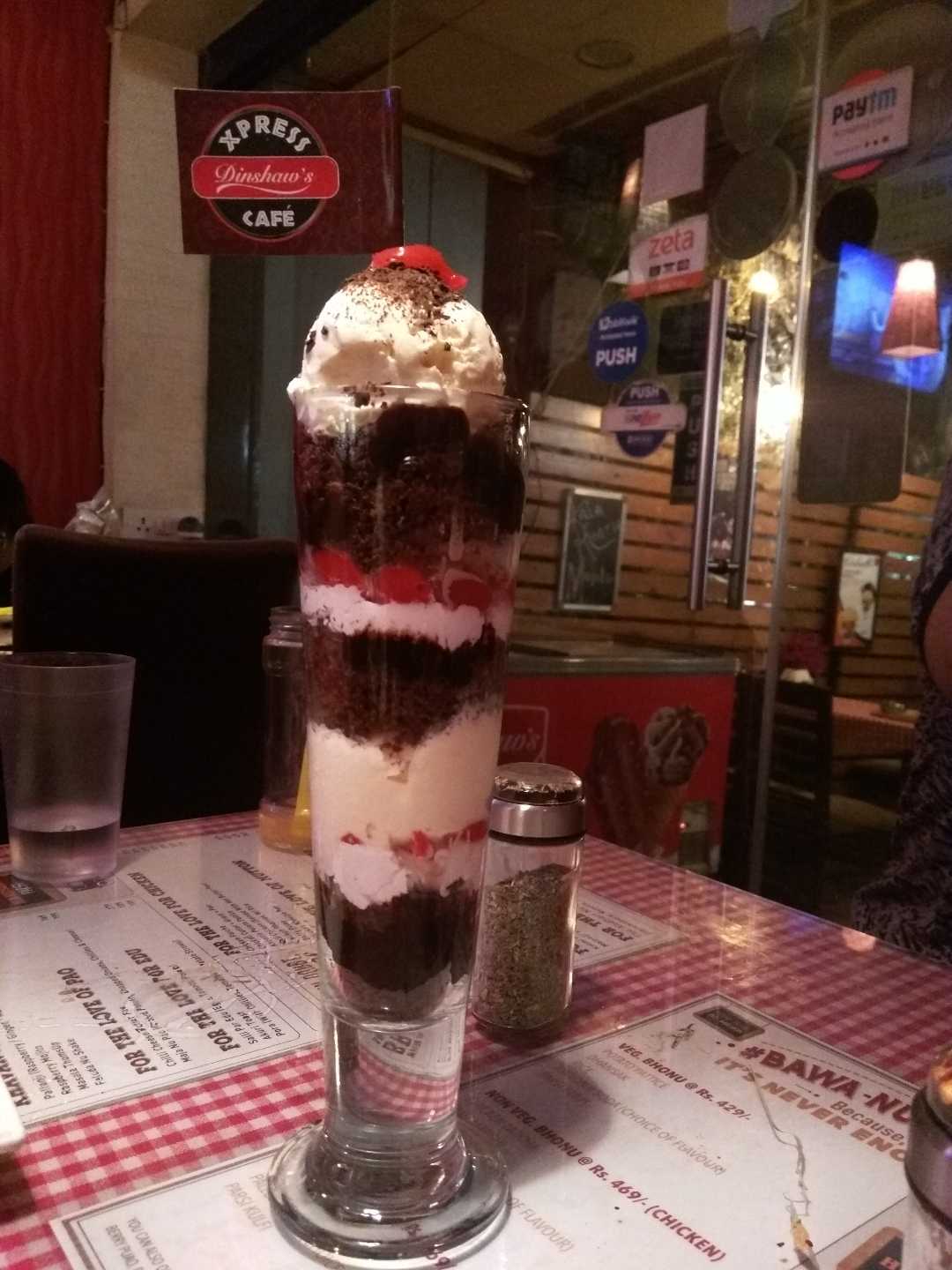 Manhattan Black Forest Sundae