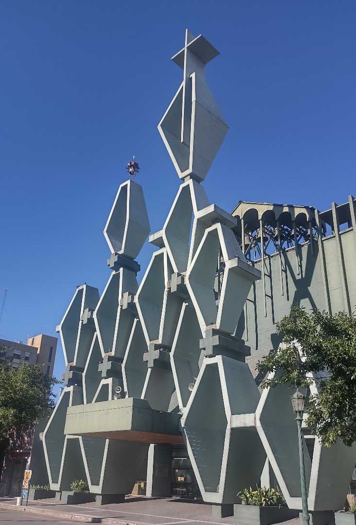 hermosa iglesia, fuera de lo común!