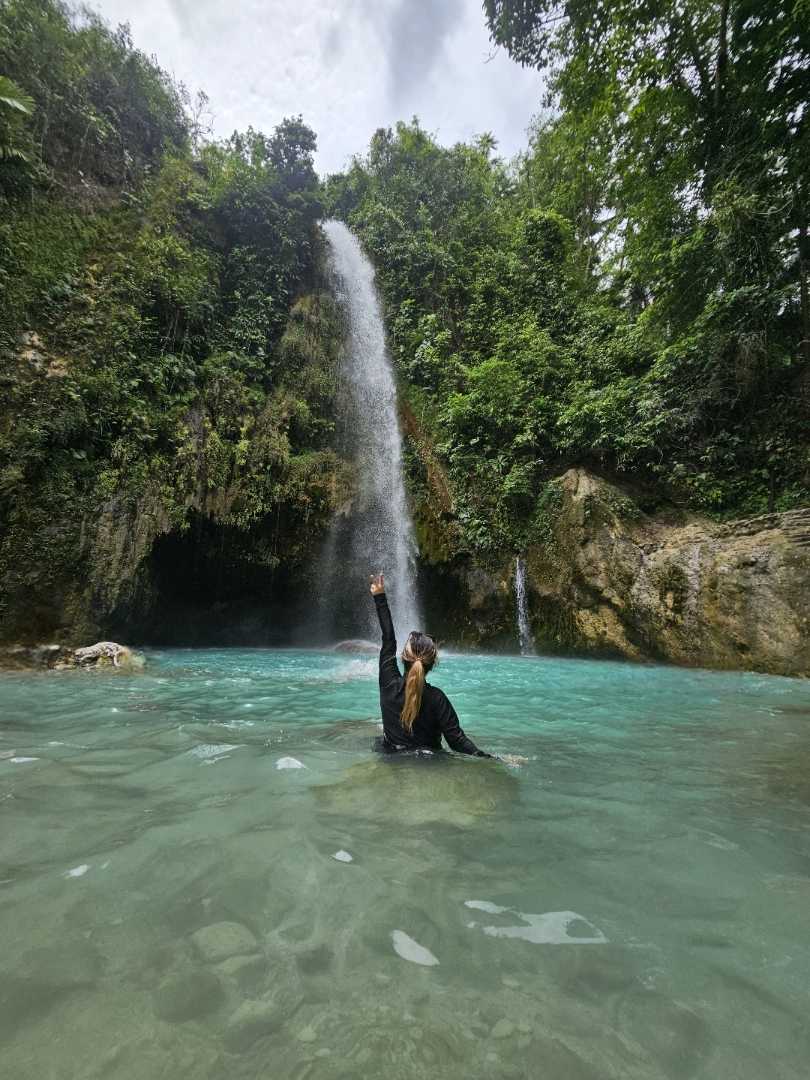 Inambakan falls