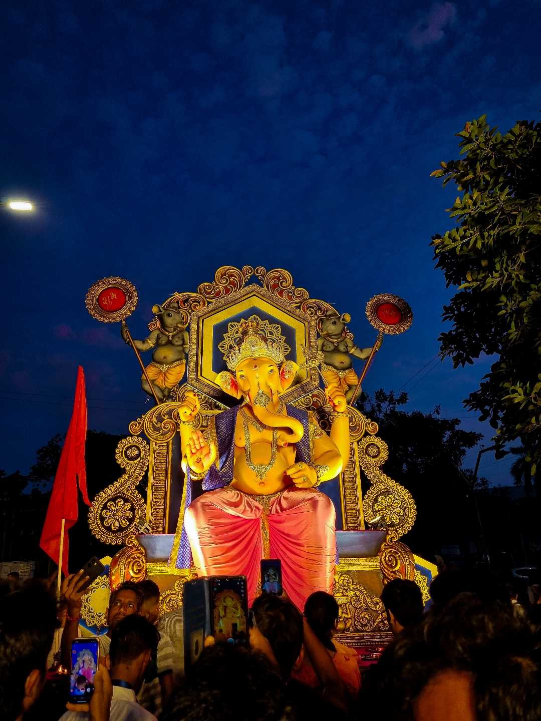 लंबोधराय 🙏🏻