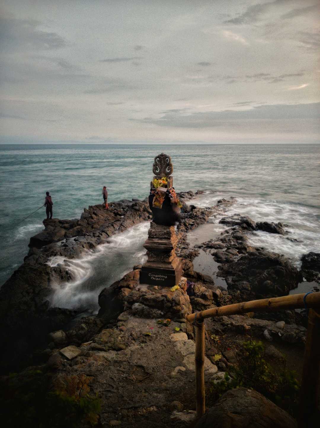 Pantai Pura Kaprusan 