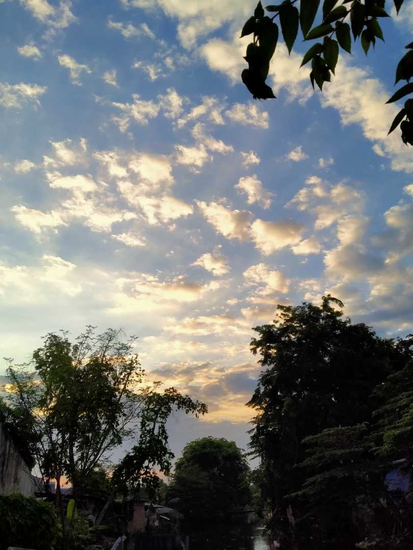 Awan di senja hari