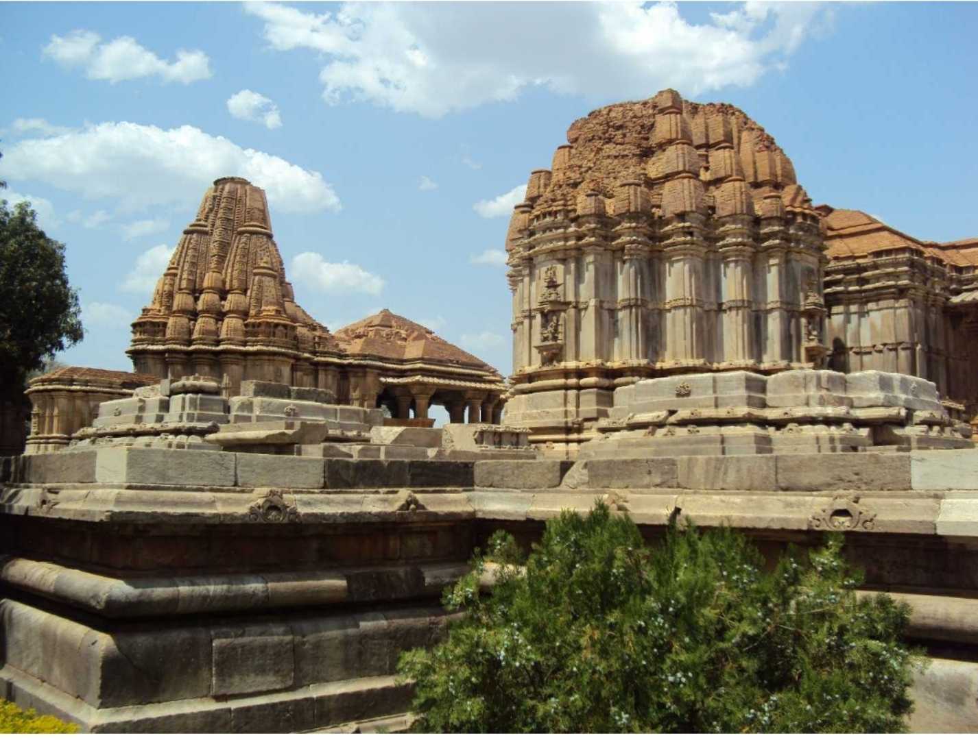SAAS BAHU TEMPLE 