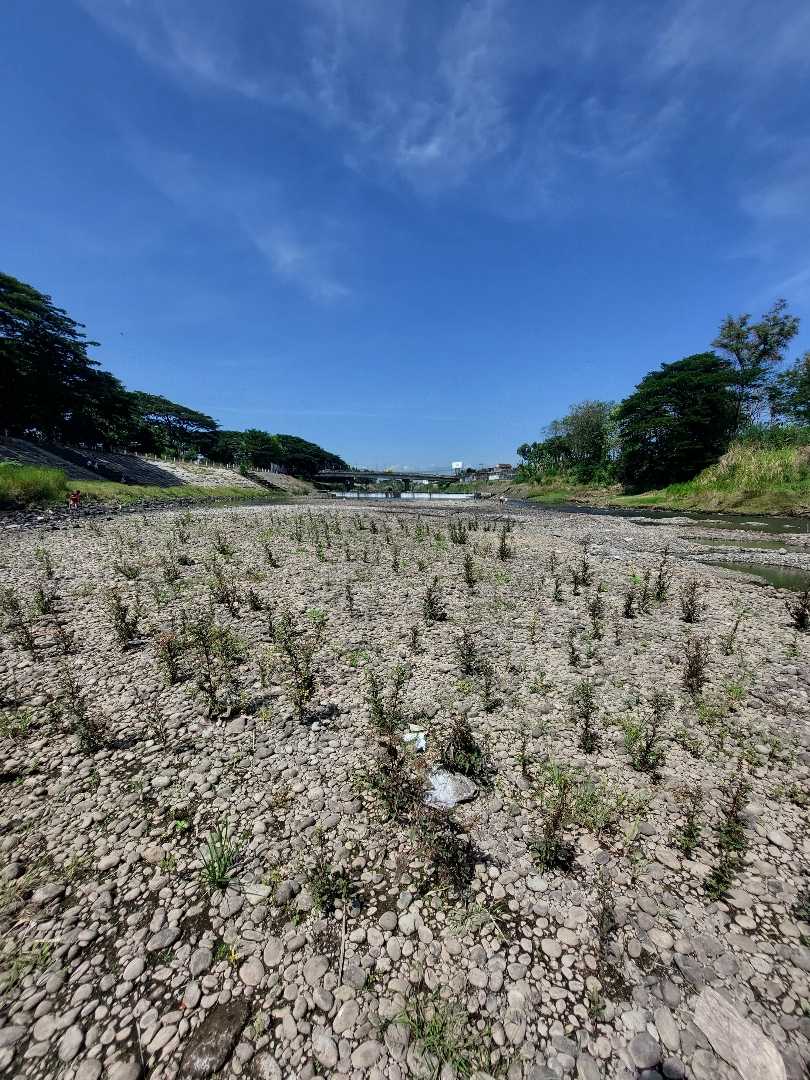 Lowered river 