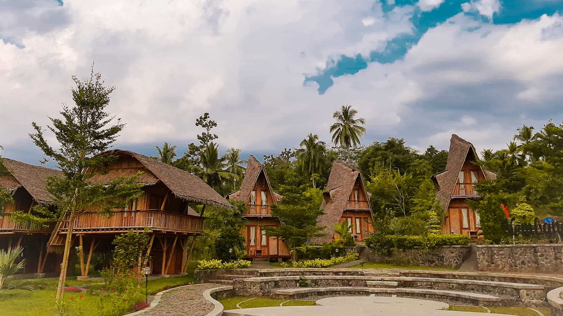 Balkondes Kembang Limus
