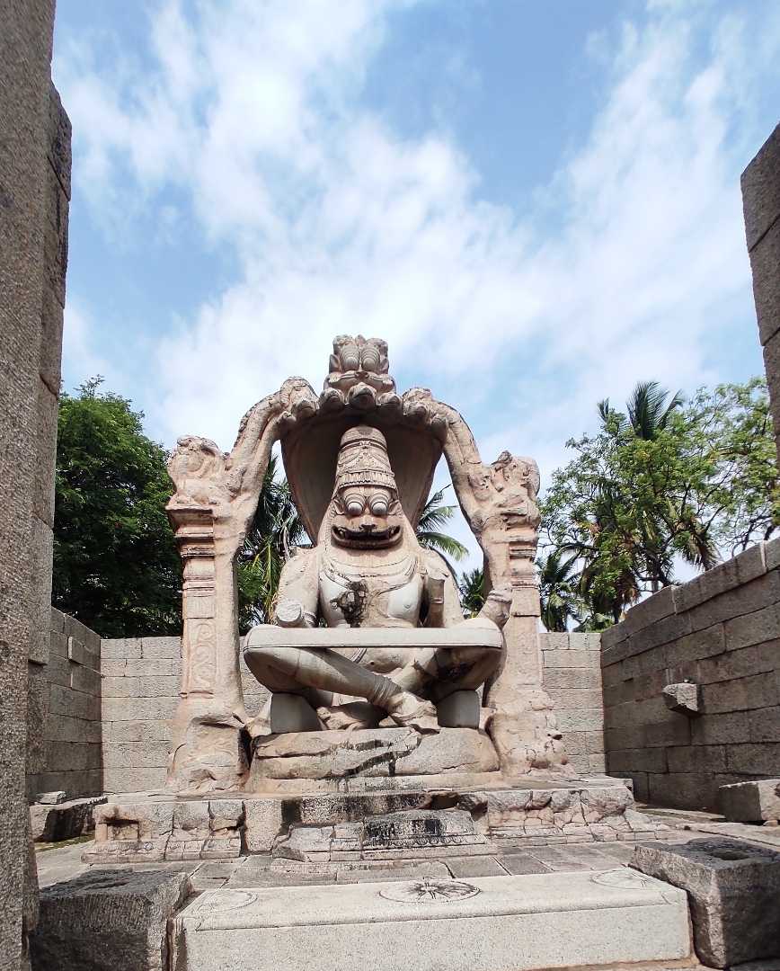 Lakshmi Narasimha Templ
