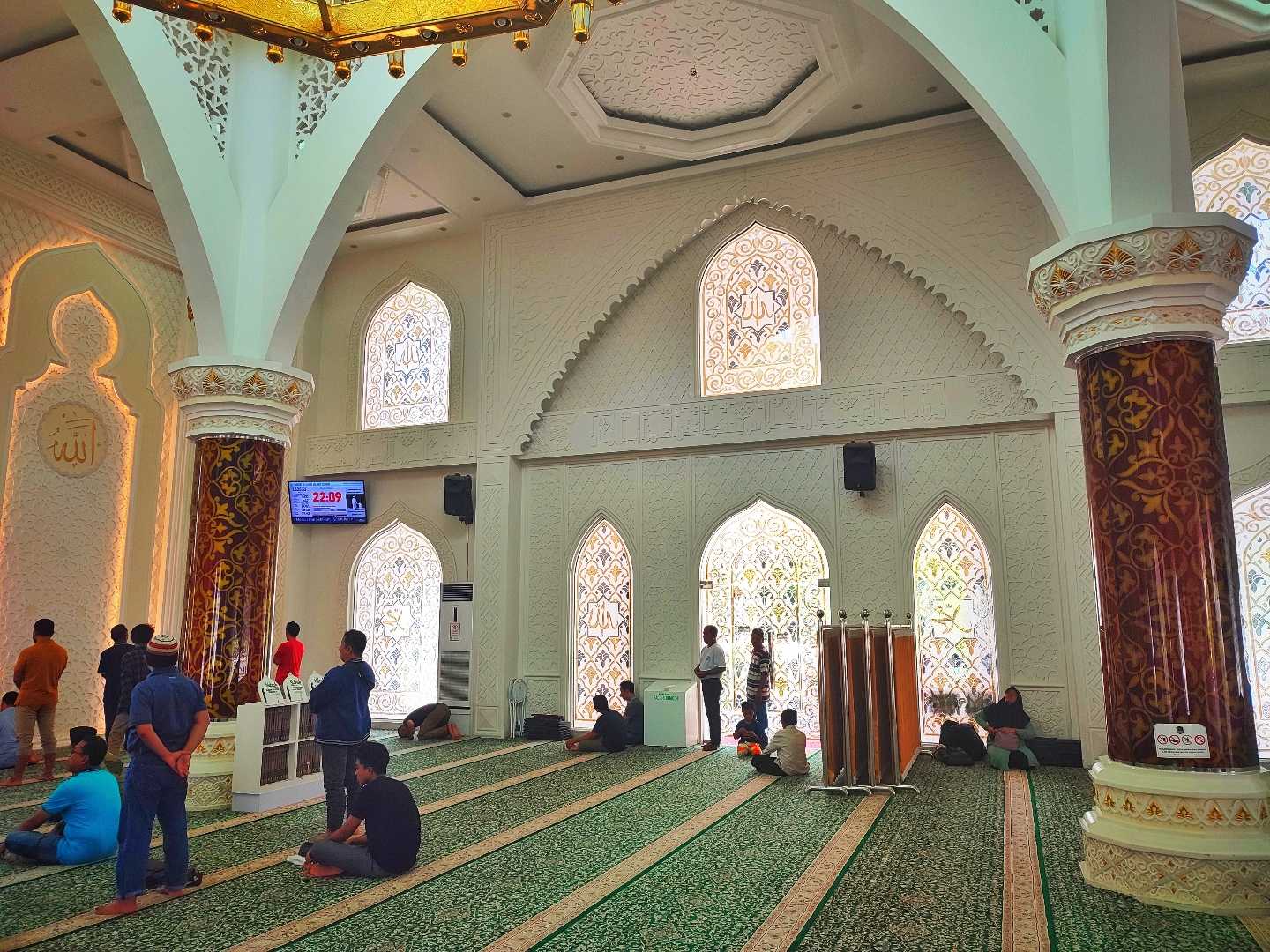 Mesjid Al Hakim Padang