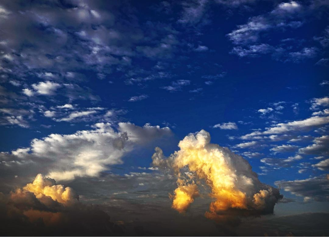 The Tripping Clouds