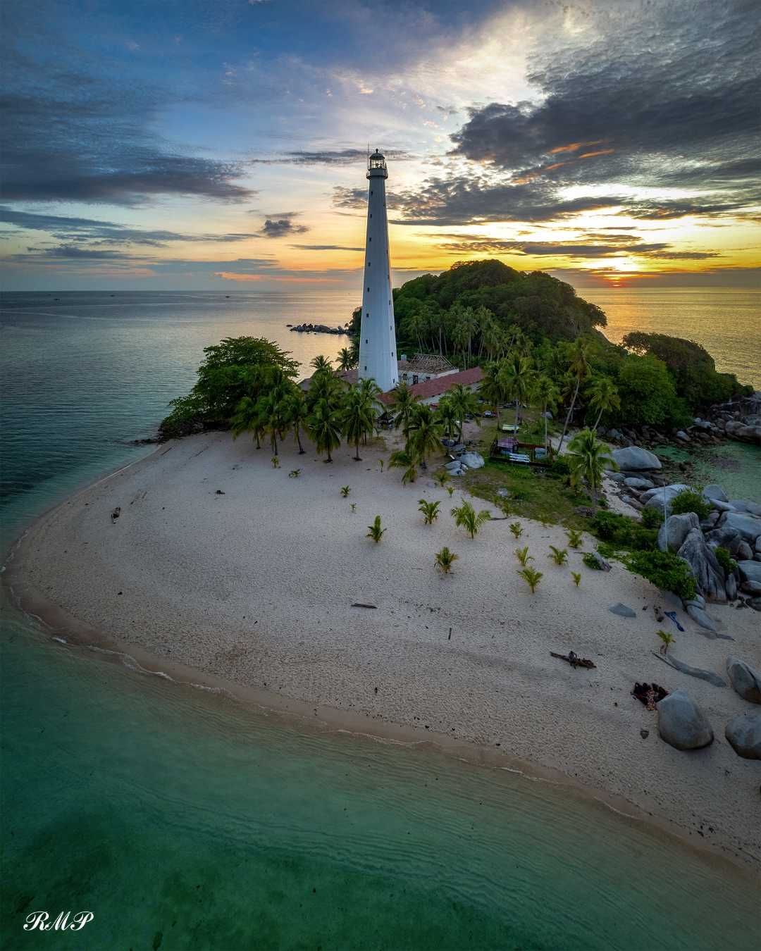 Pulau Lengkuas 