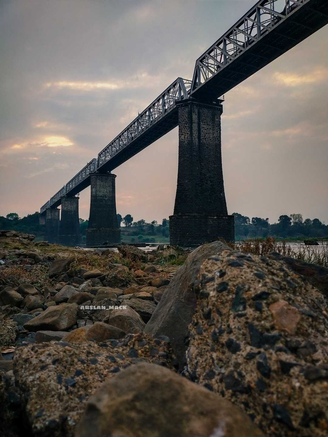 Jamtara Bridge