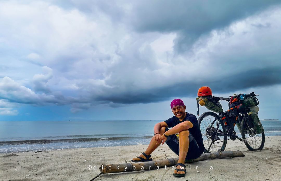 Pantai Binasi