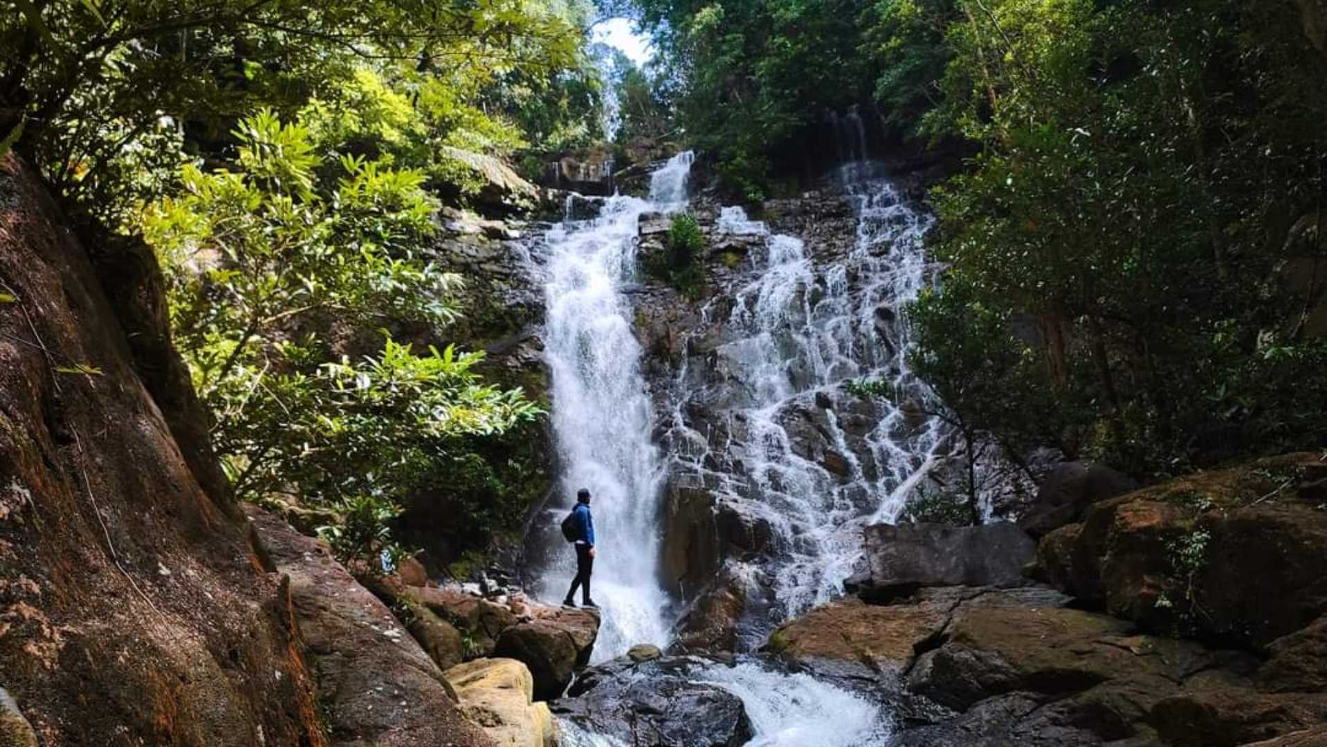 Seri Mahkota Waterfall
