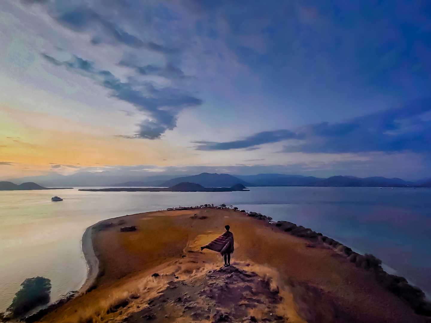 Keindahan Pulau Kenawa 