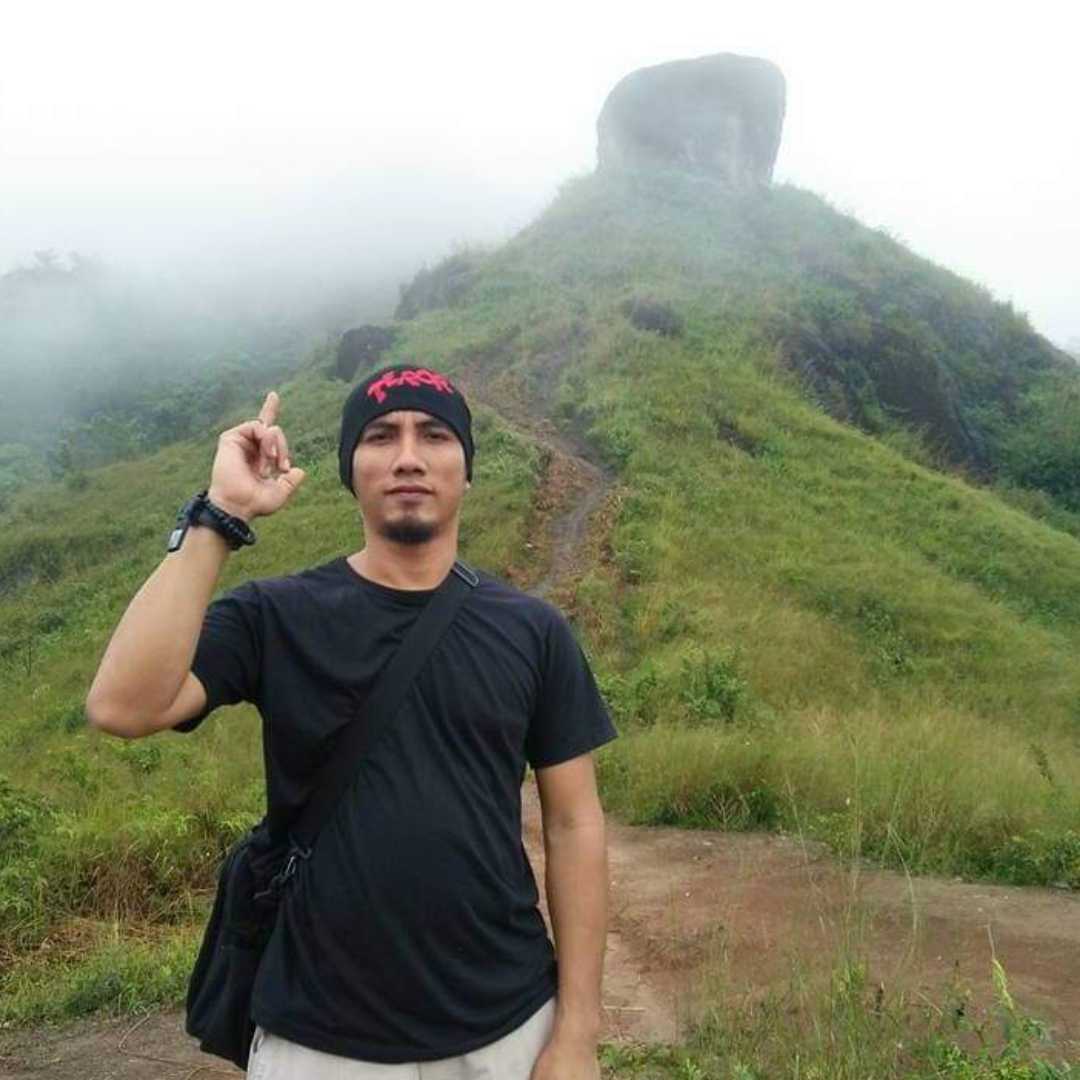 Bukit Batu Manda Nan Elok
