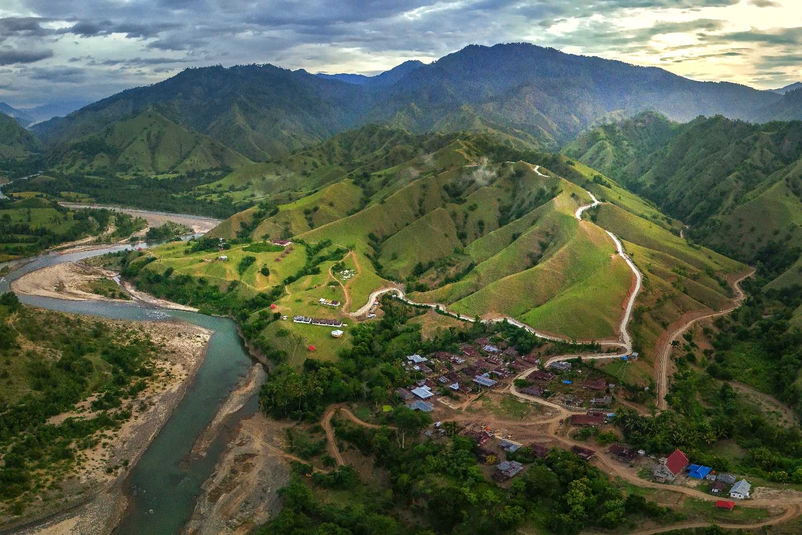LEMBAH OLLON TANA TORAJA