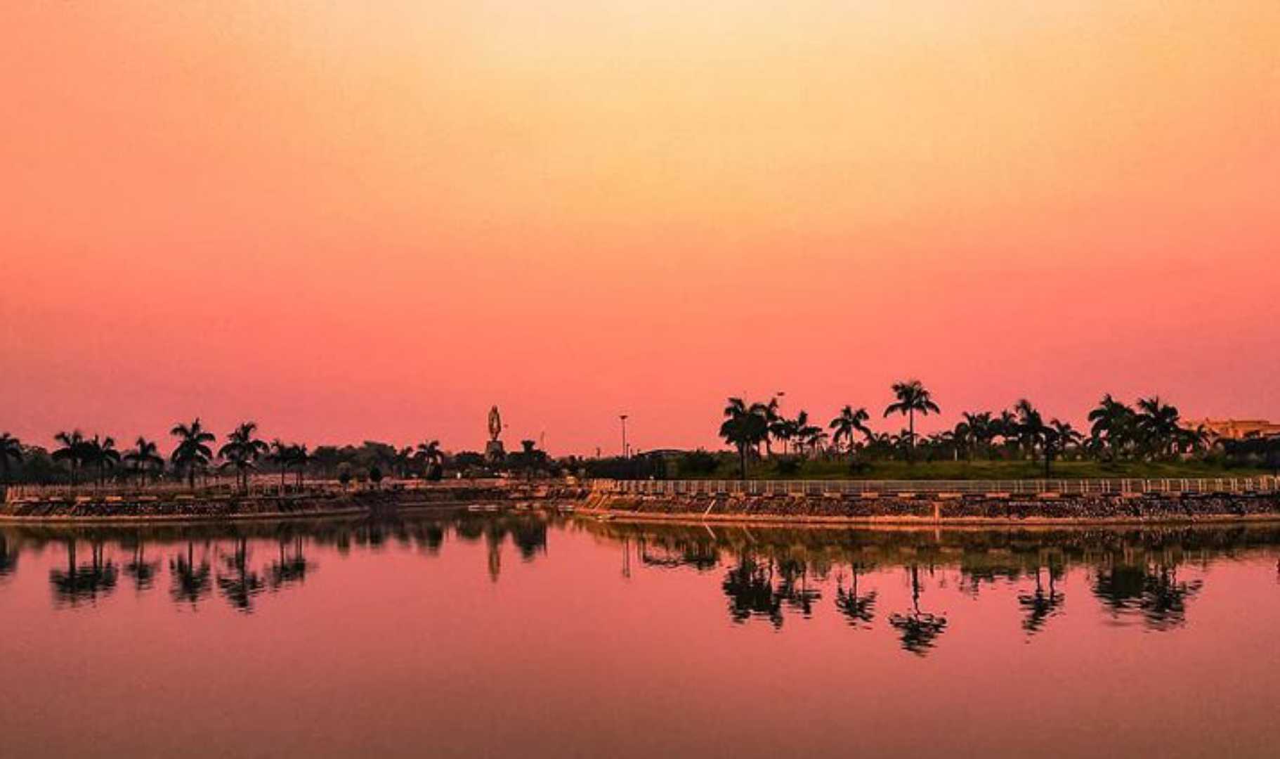 Janeshwar Mishra park 
