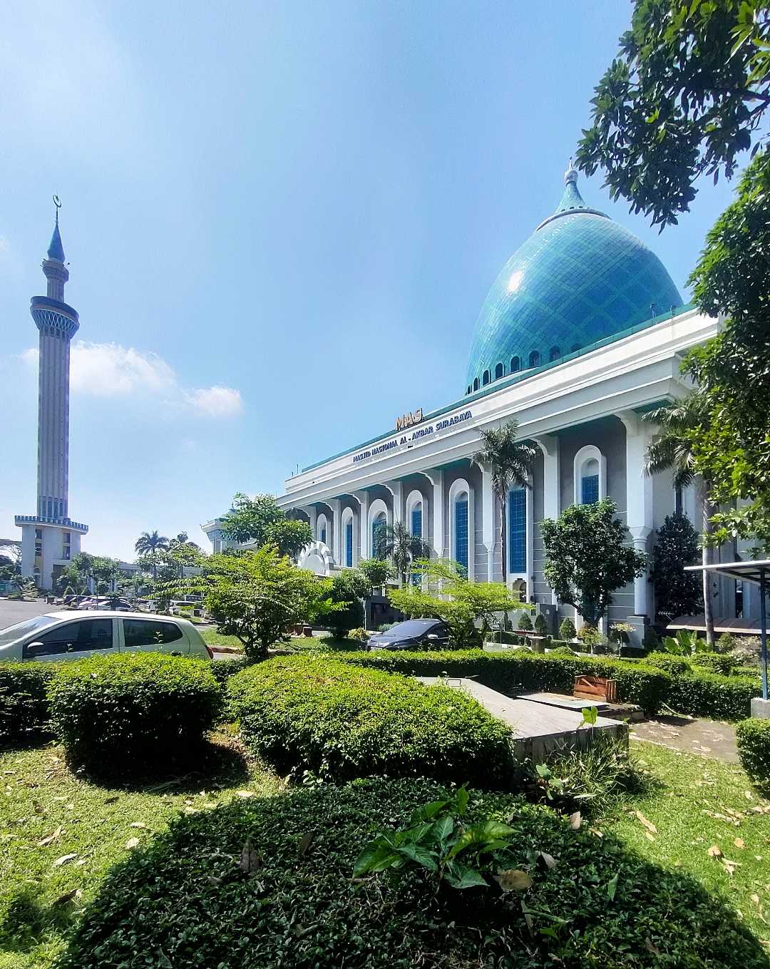 MASJID AL AKBAR