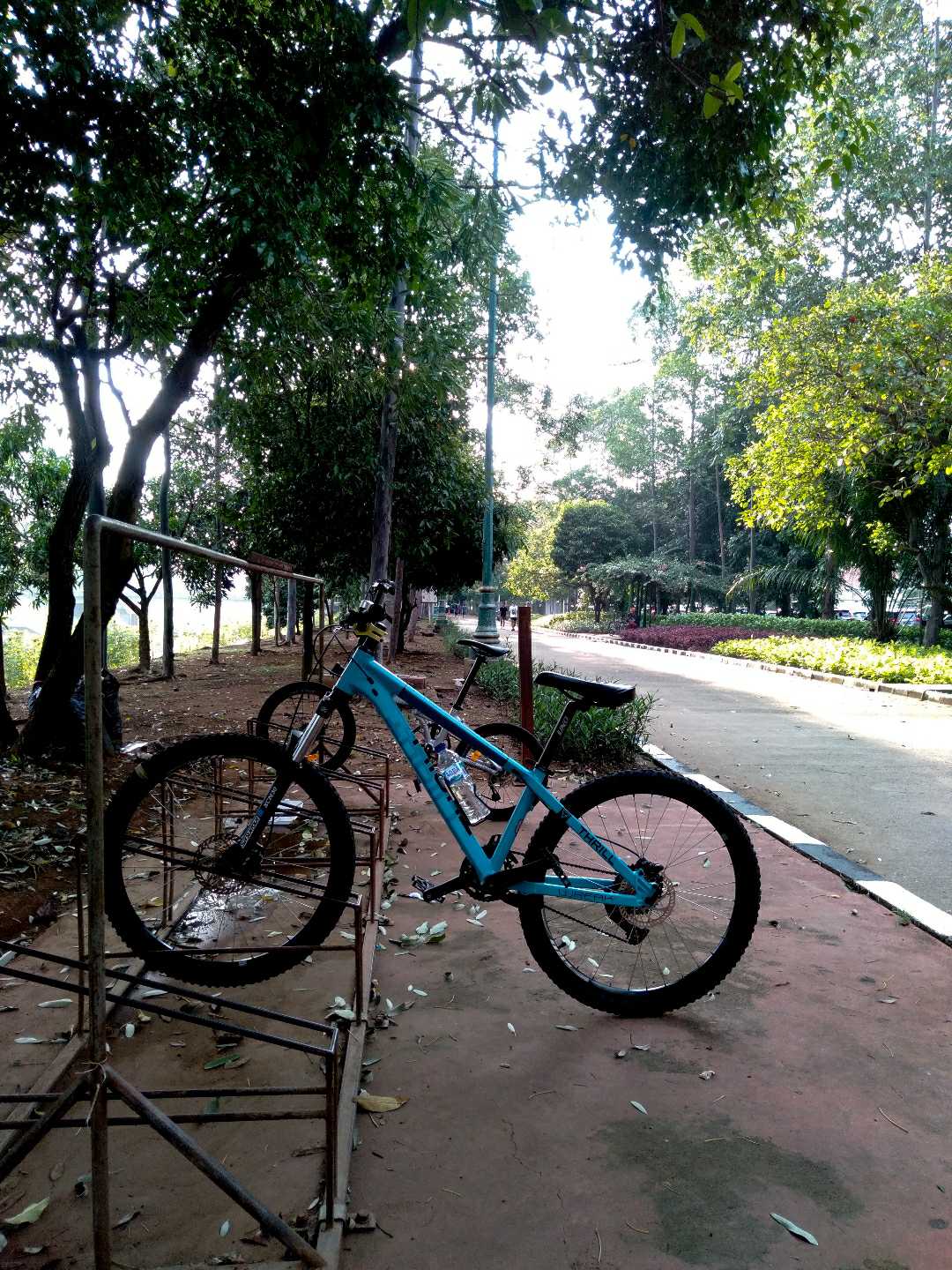 Taman BKT Jakarta timur 