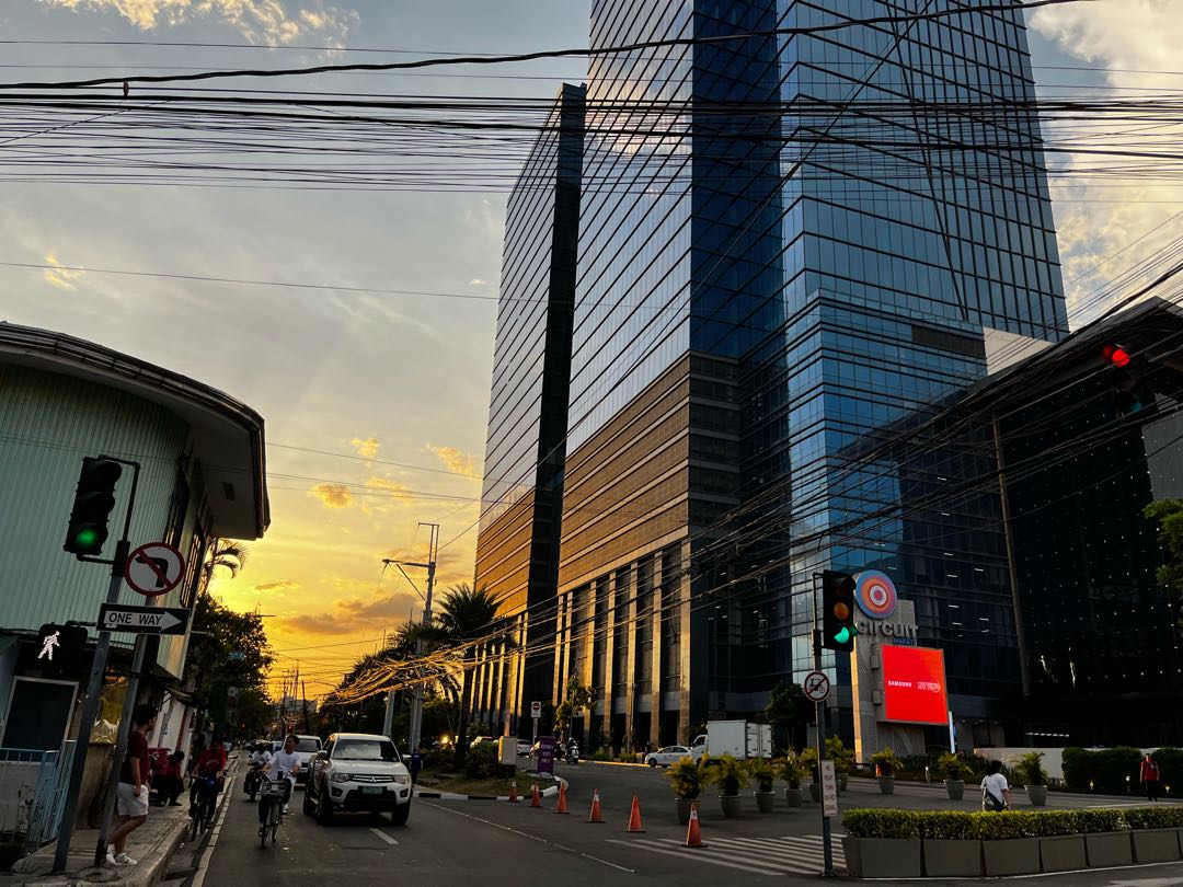 Ayala Malls Circuit, Makati