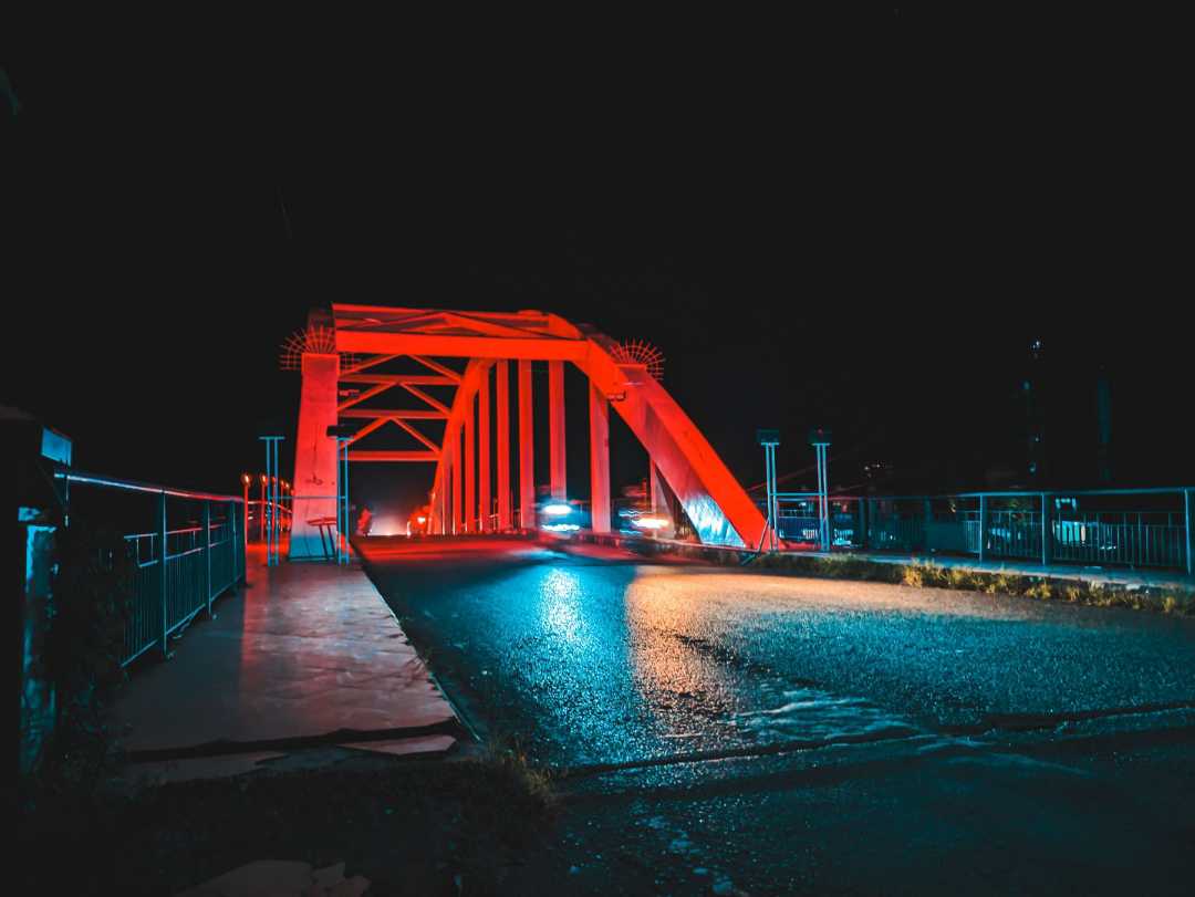 Night Street on The Bridge