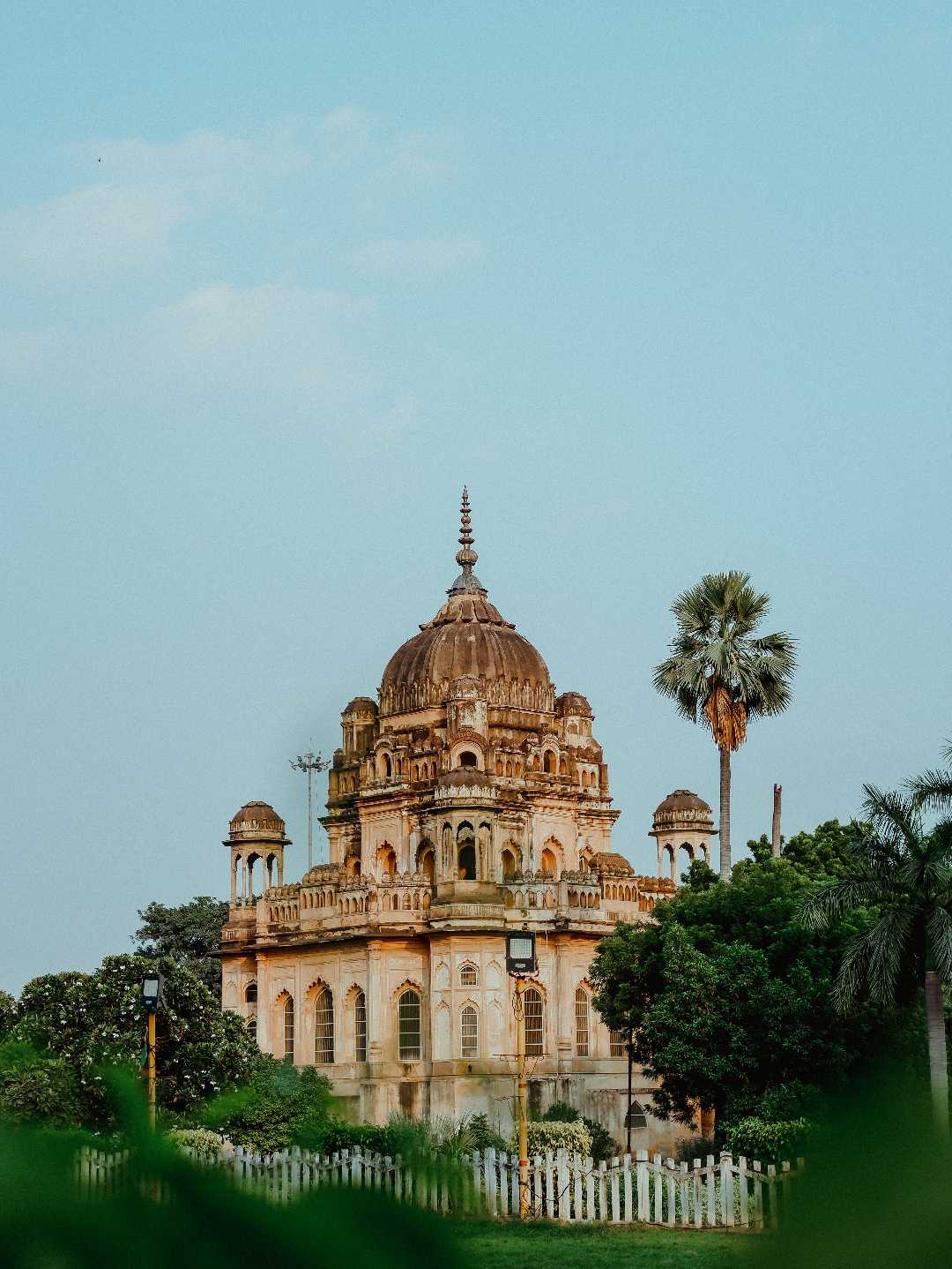 TOMB  OF MUSHIR ZAIDI