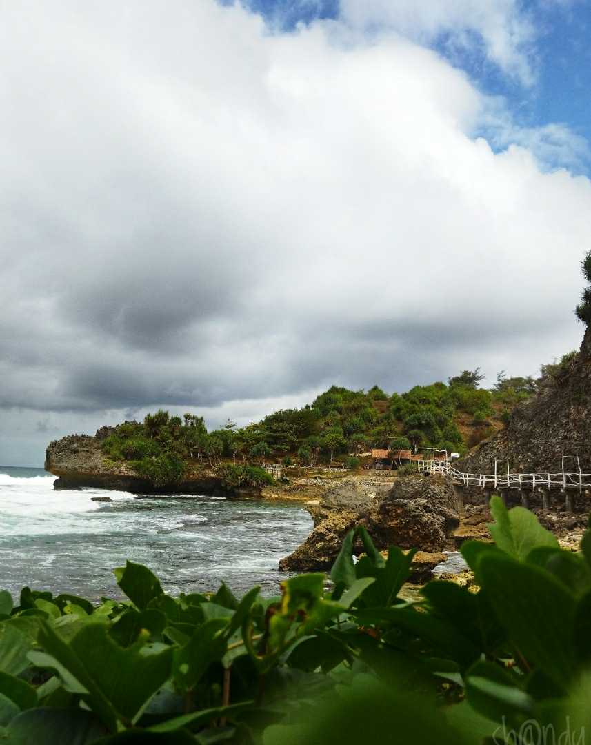 pantai Mbuluk