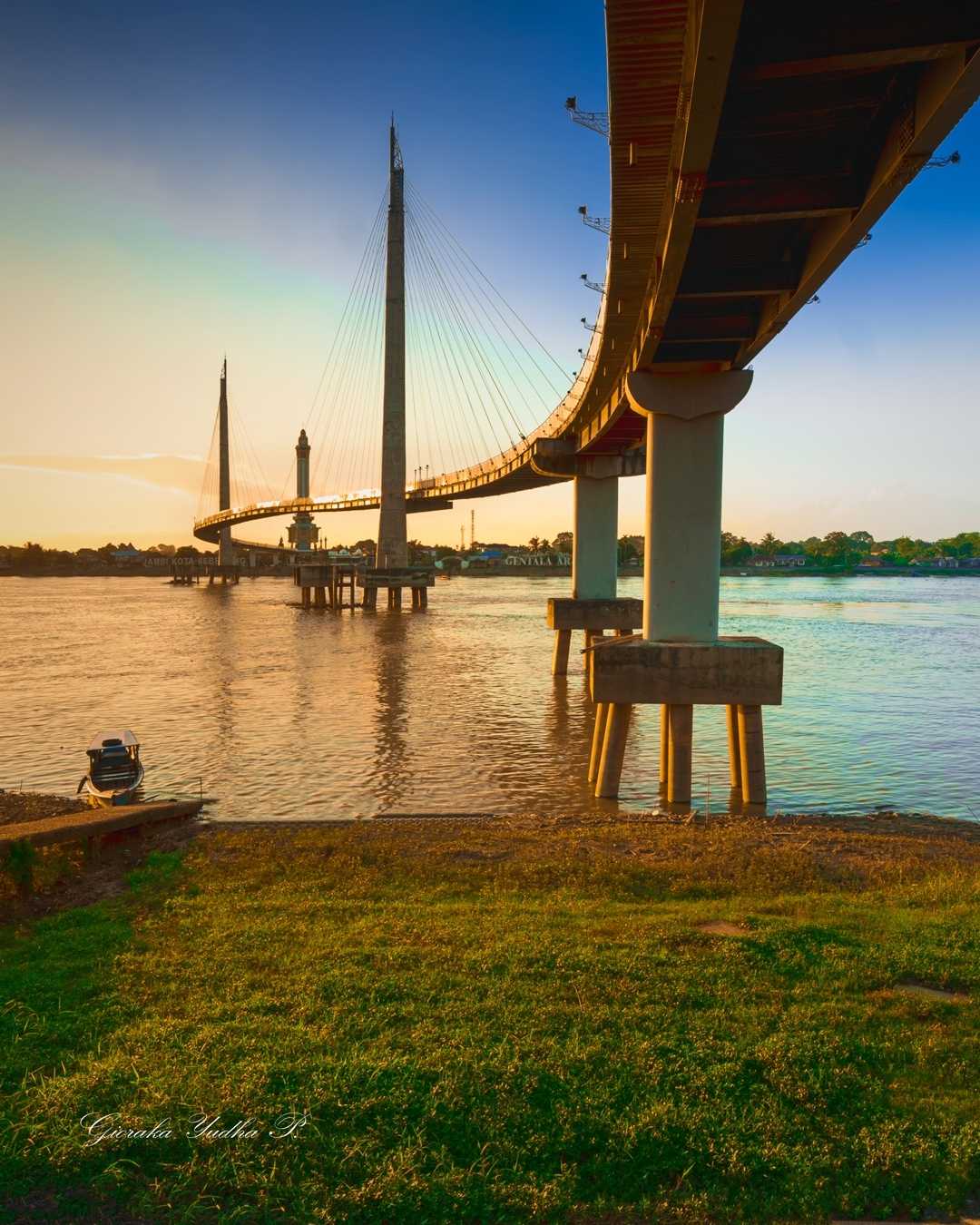 Jembatan Gentala Arasy Jambi
