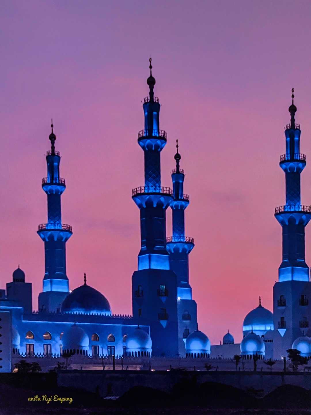Masjid Sheikh Zayed , Solo