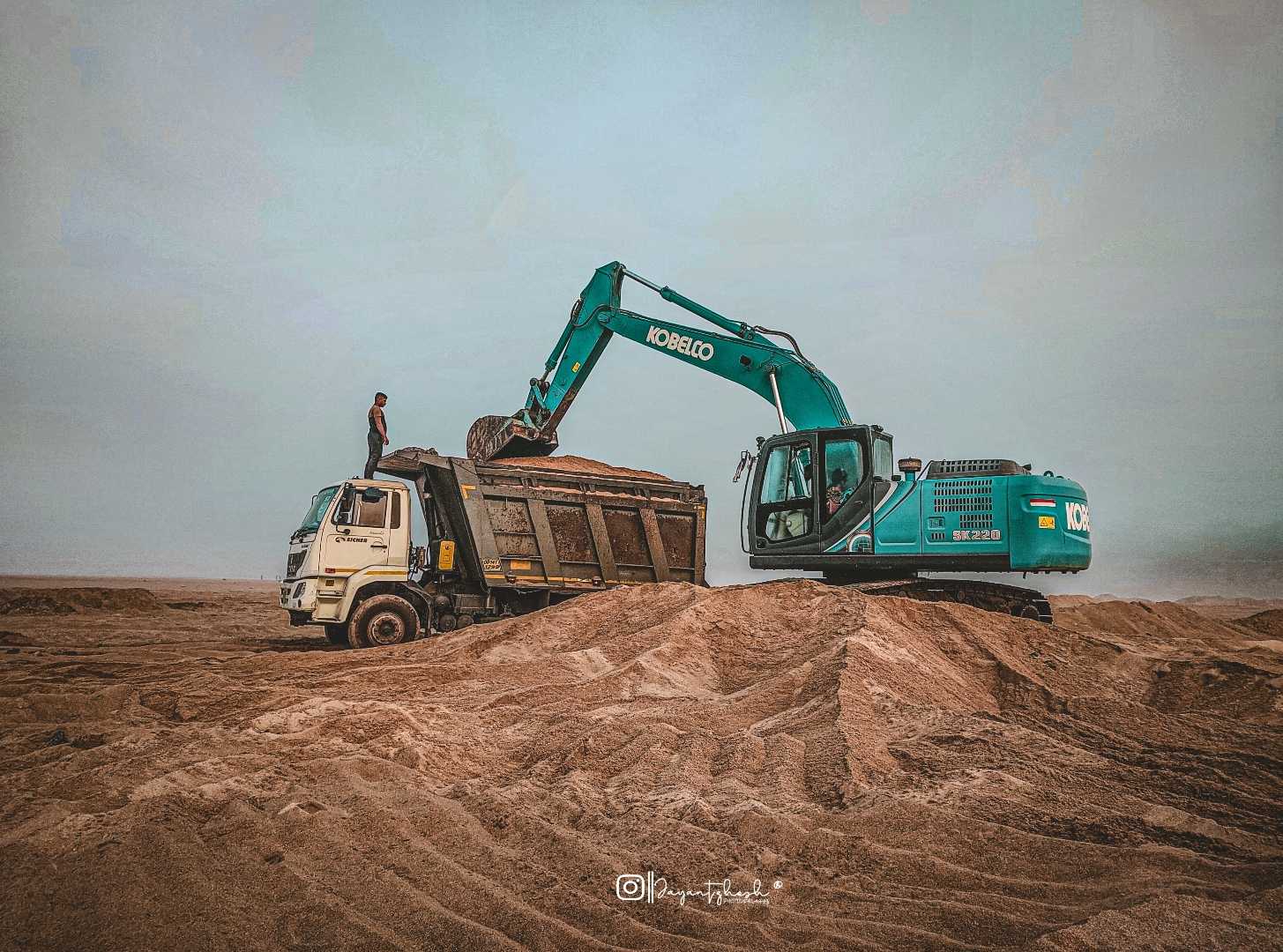 JCB at balaghat