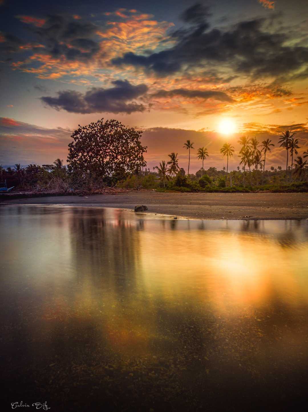Pesisir Pantai Tanjung Merah
