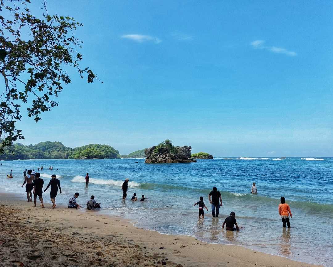 kondang merak beach, east java